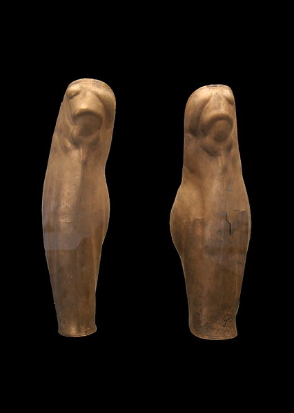 Ócreas griegas (grebas) como antecedente histórico de las polainas